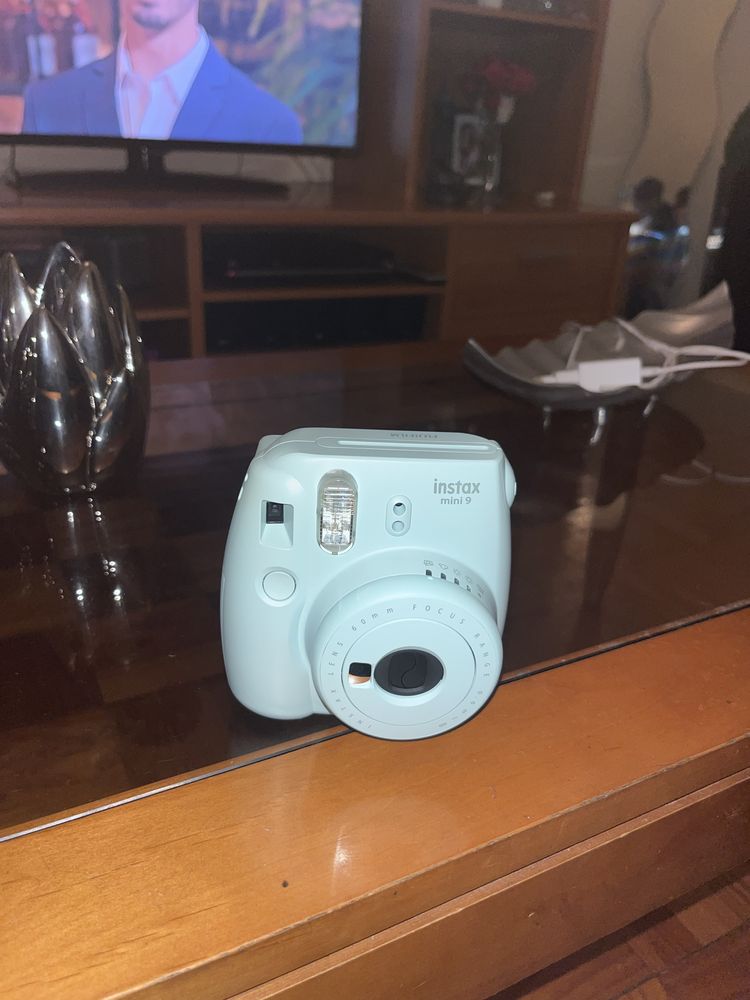 Câmara Instax mini 9