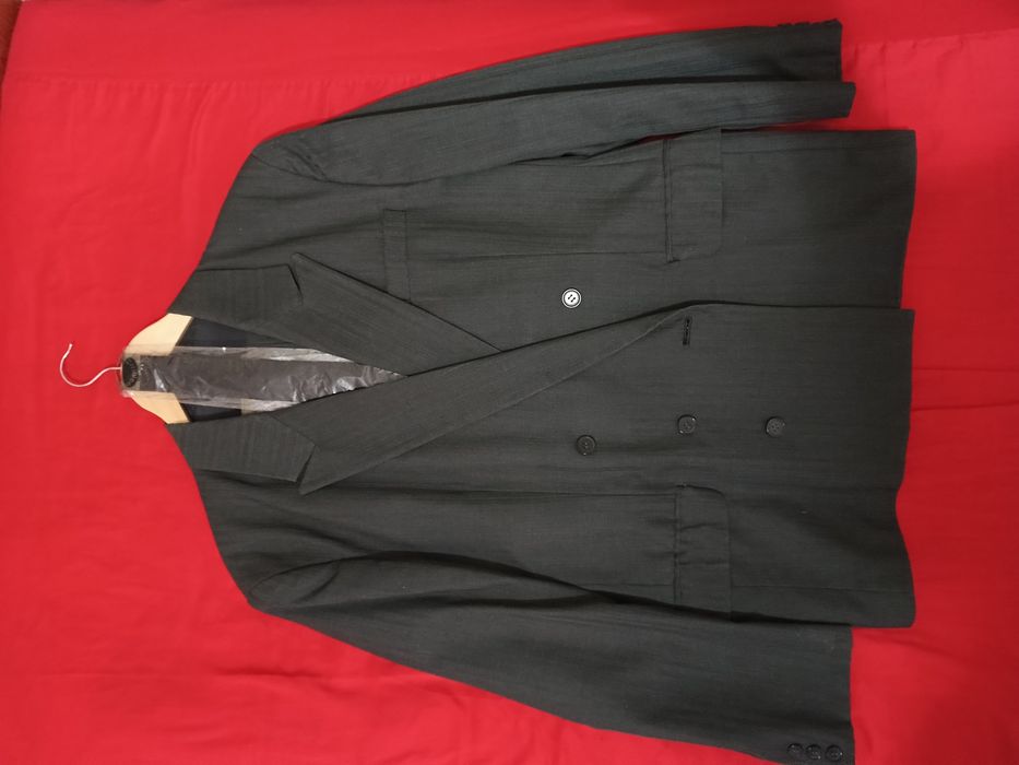 Костюм классический двубортный