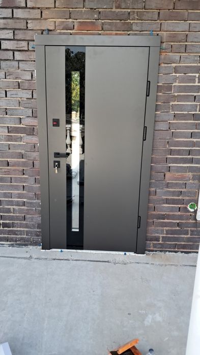 Входные двери уличные наружные в дом вхідні двері вуличні будинок: дім