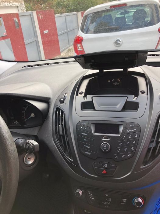 Ford Tourneo Courier 1.0 EcoBoost Ambiente