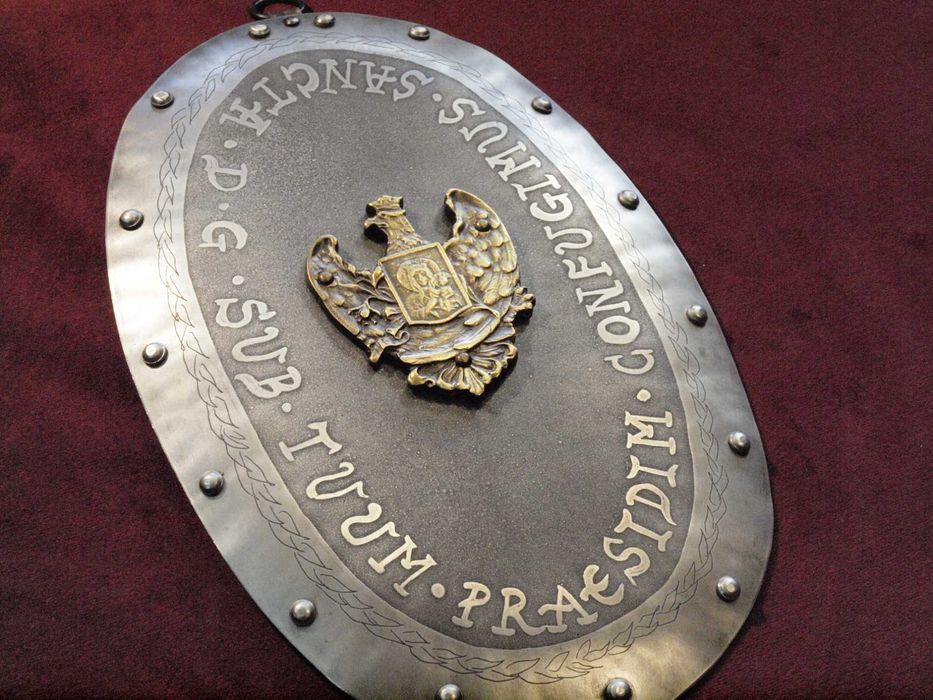 Kaplerz, ryngraf pamiątkowy, patriotyczny, w stylu husarskim do szabel