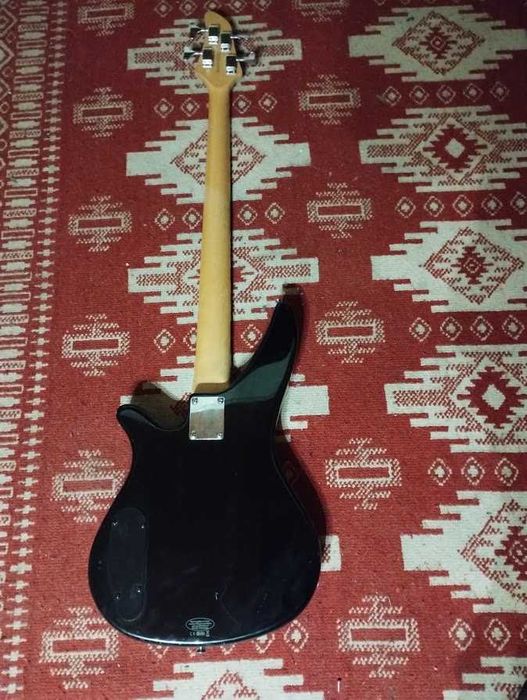 Gitara basowa, bas, Yamaha ERB070