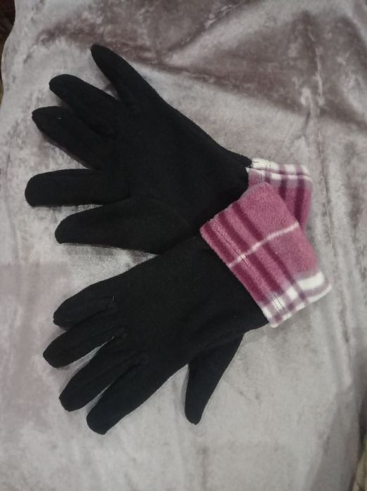 Подарок. Перчаточки черные