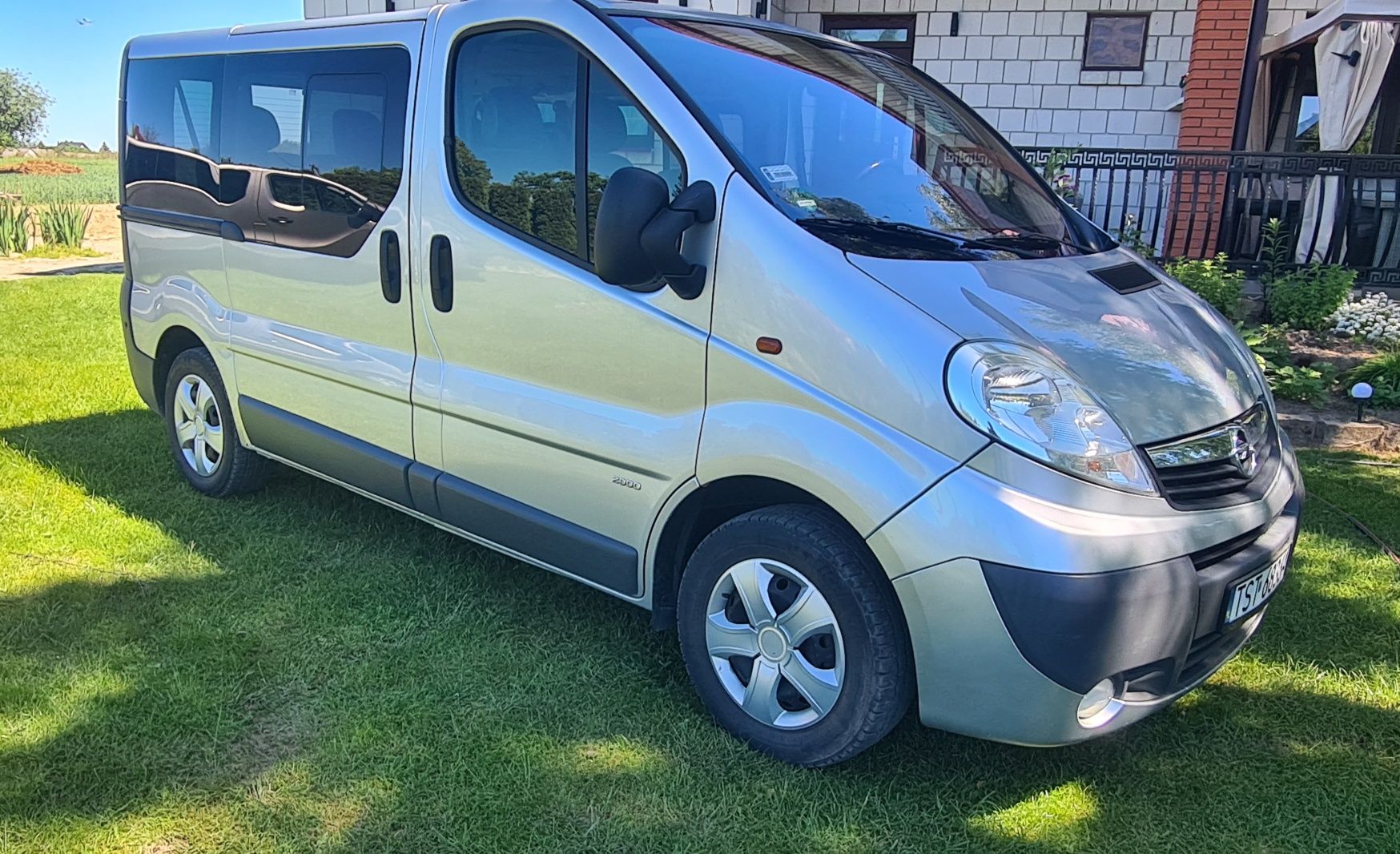 Opel vivaro 2.0 cdti