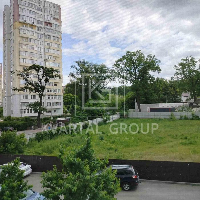 Продаж 2к квартири з ремонтом