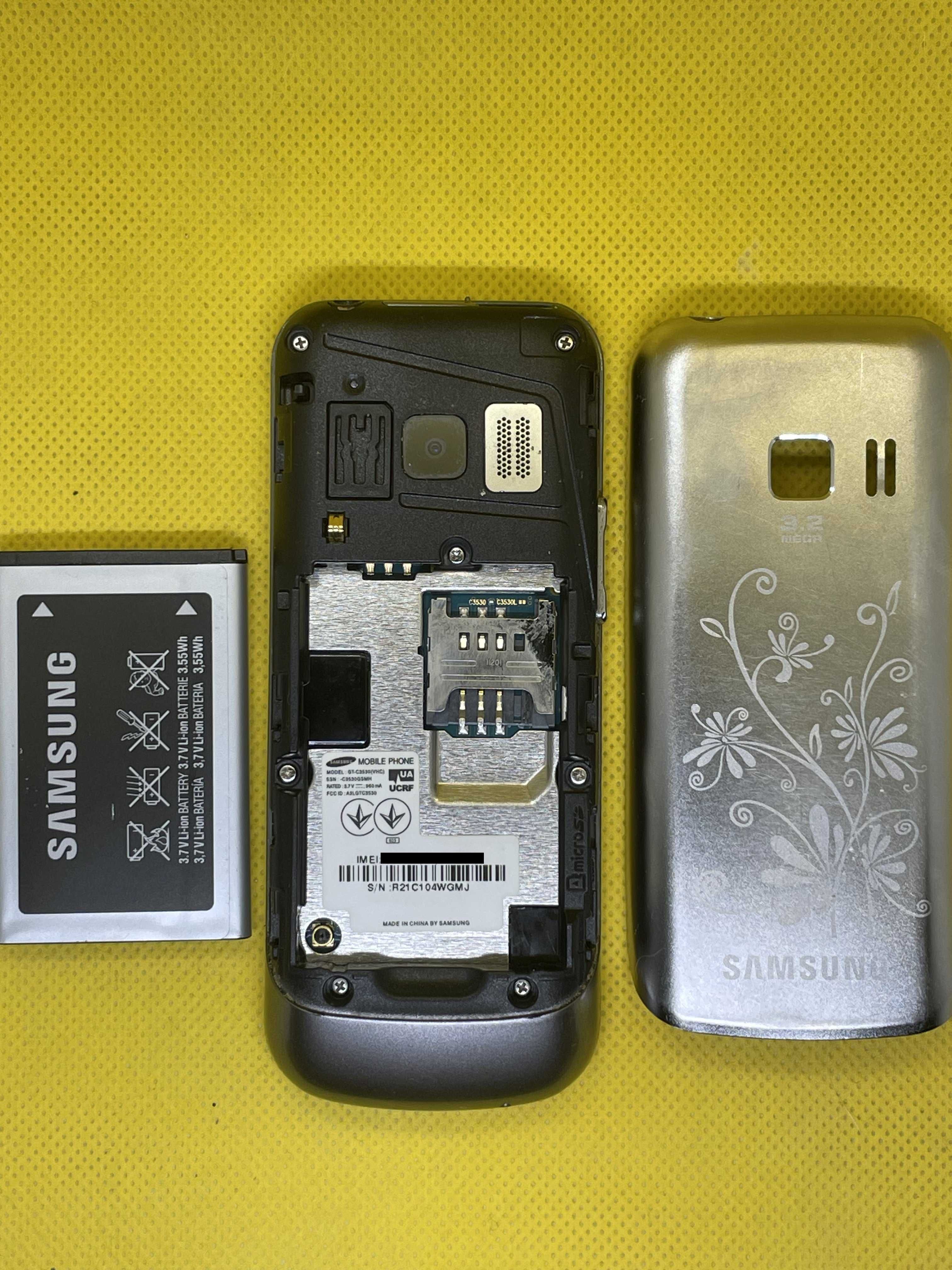 Кнопочный телефон Samsung GT C-3530
