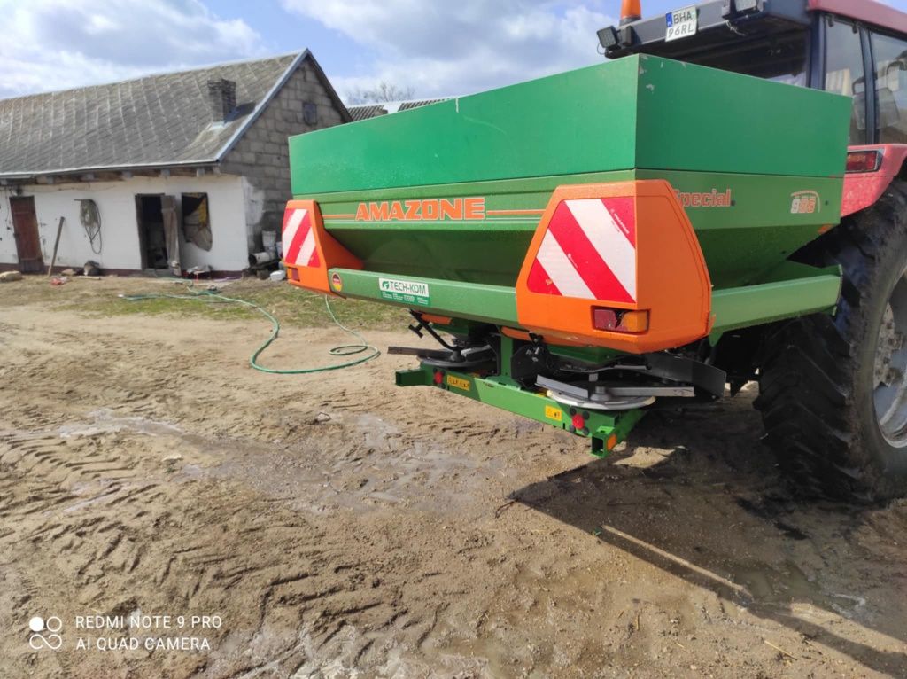 Rozsiewacz Amazone ZA-M 1001