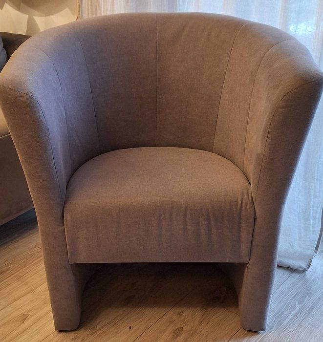 dwa fotele Black Red White