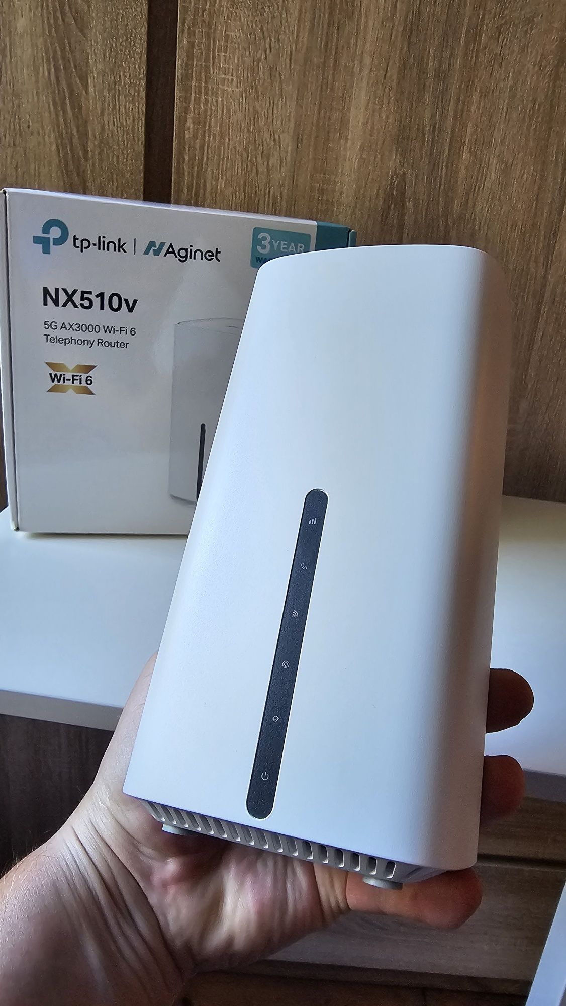 Router tp-link NX510v