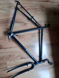 Tigra Trekken 28" frameset rama crmo Made in Swiss,mostek sztyca