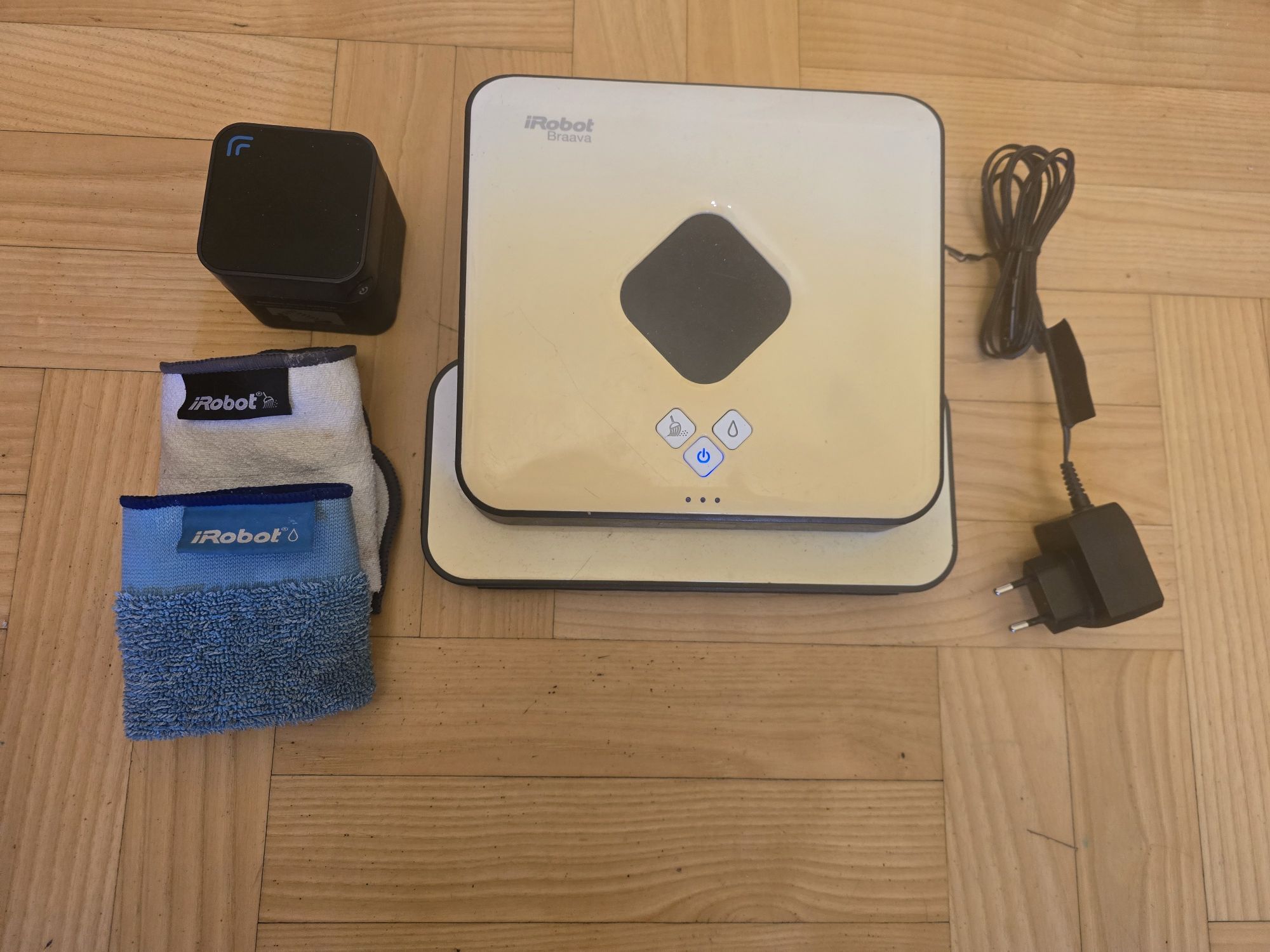 iRobot Braava 320 robot mopujący mop sprzątający