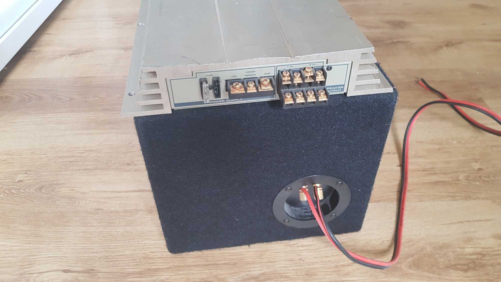 Subwoofer Pioneer TS-WX205, wzmacniacz Magnat