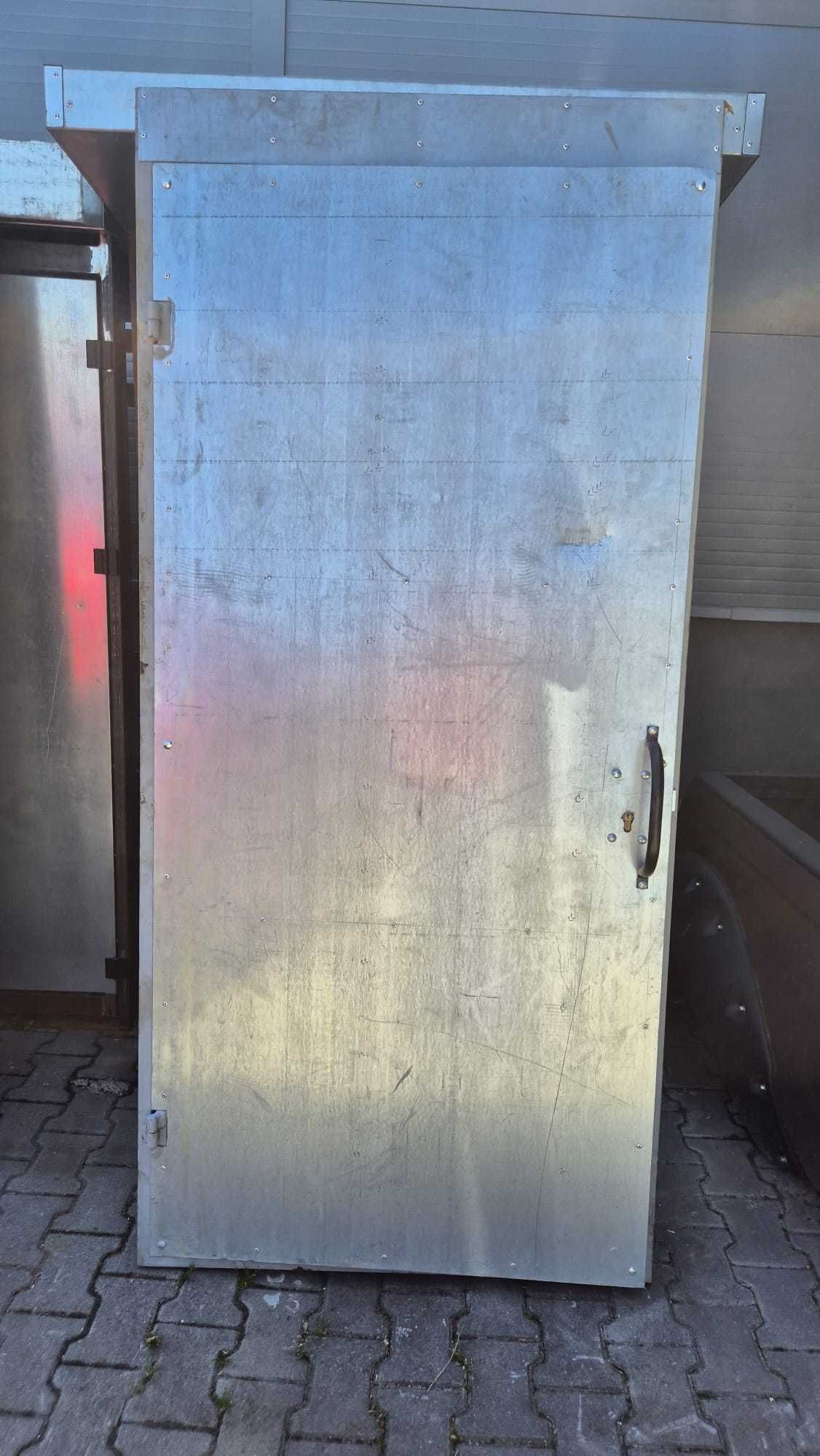 Drzwi stalowe metalowe techniczne solidne