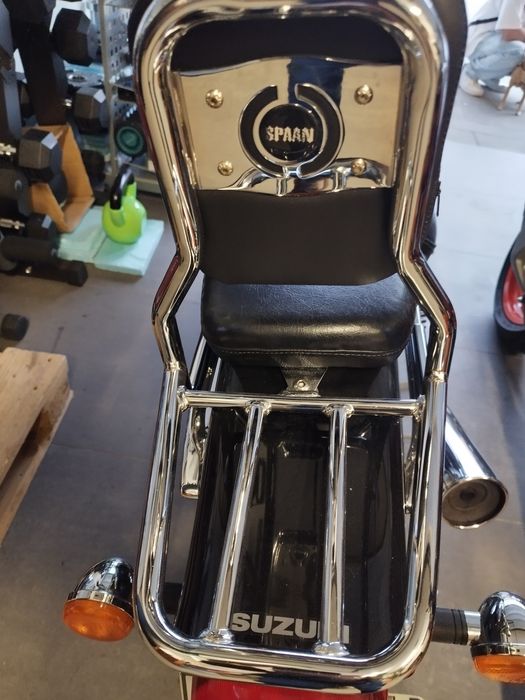 Suporte encosto mota