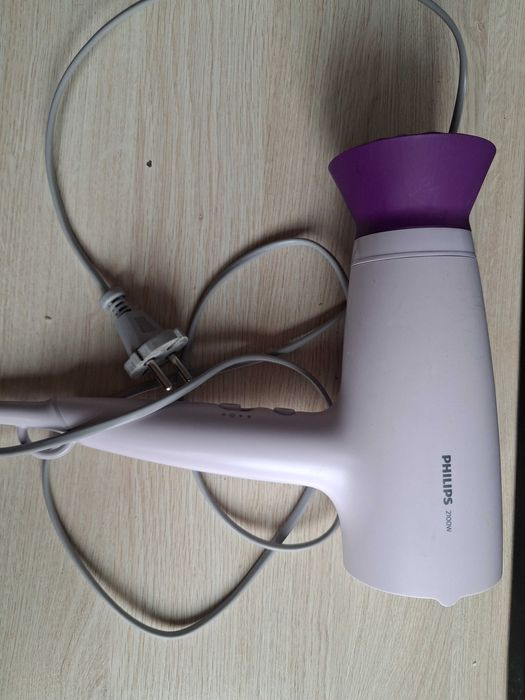 Suszarka do włosów PHILIPS BHD341/10 używana sprawna ThermoProtect