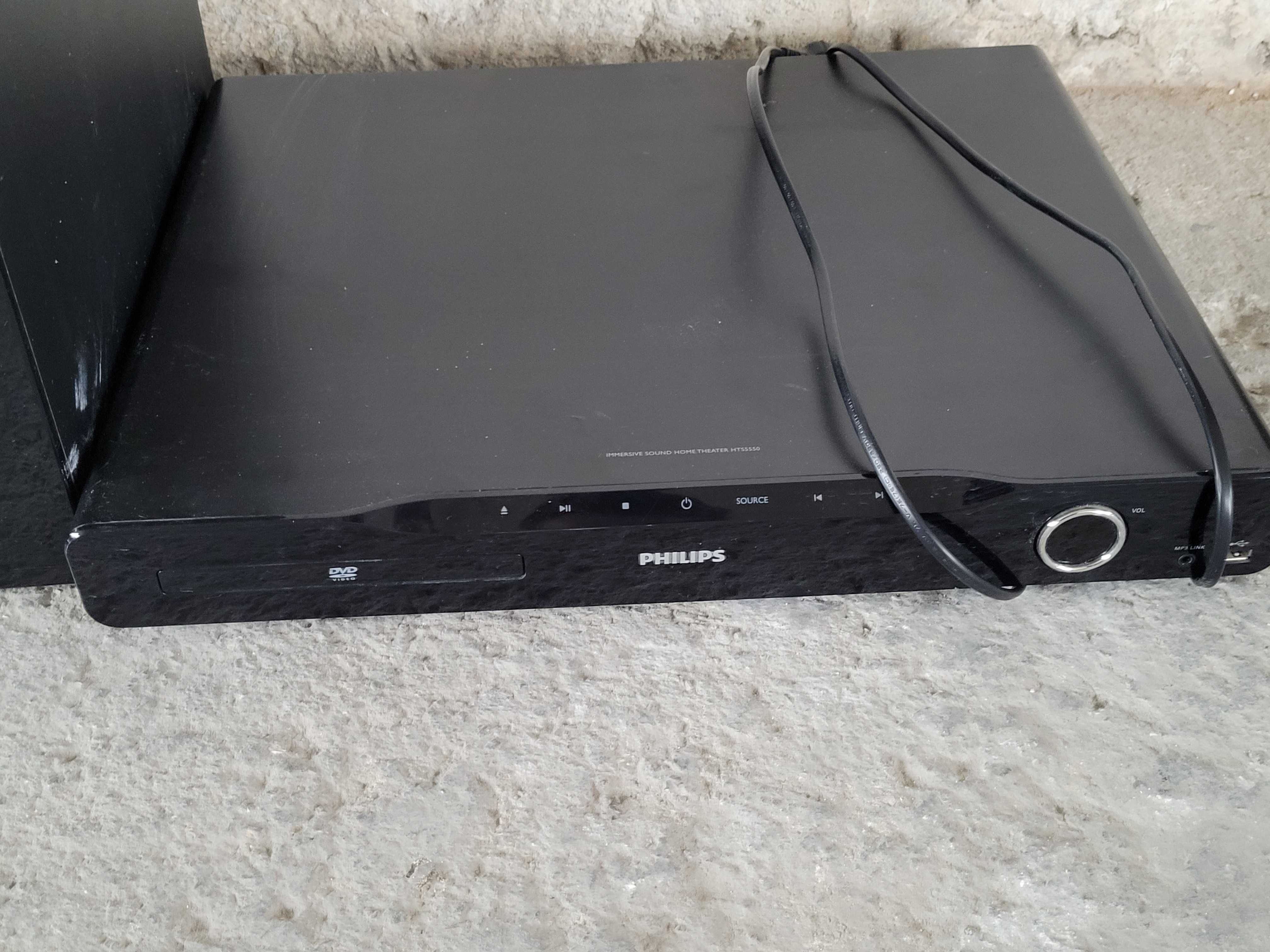 Kino domowe 5.1 Philips HTS5550