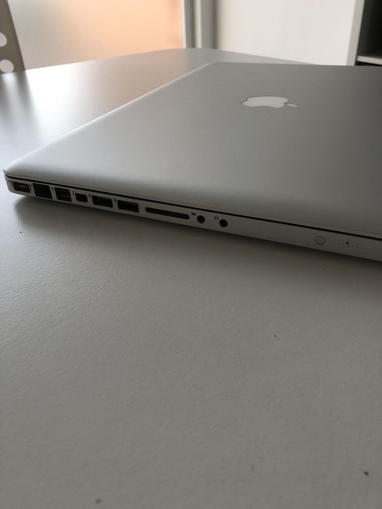 Apple Macbook pro 15 mid 2012