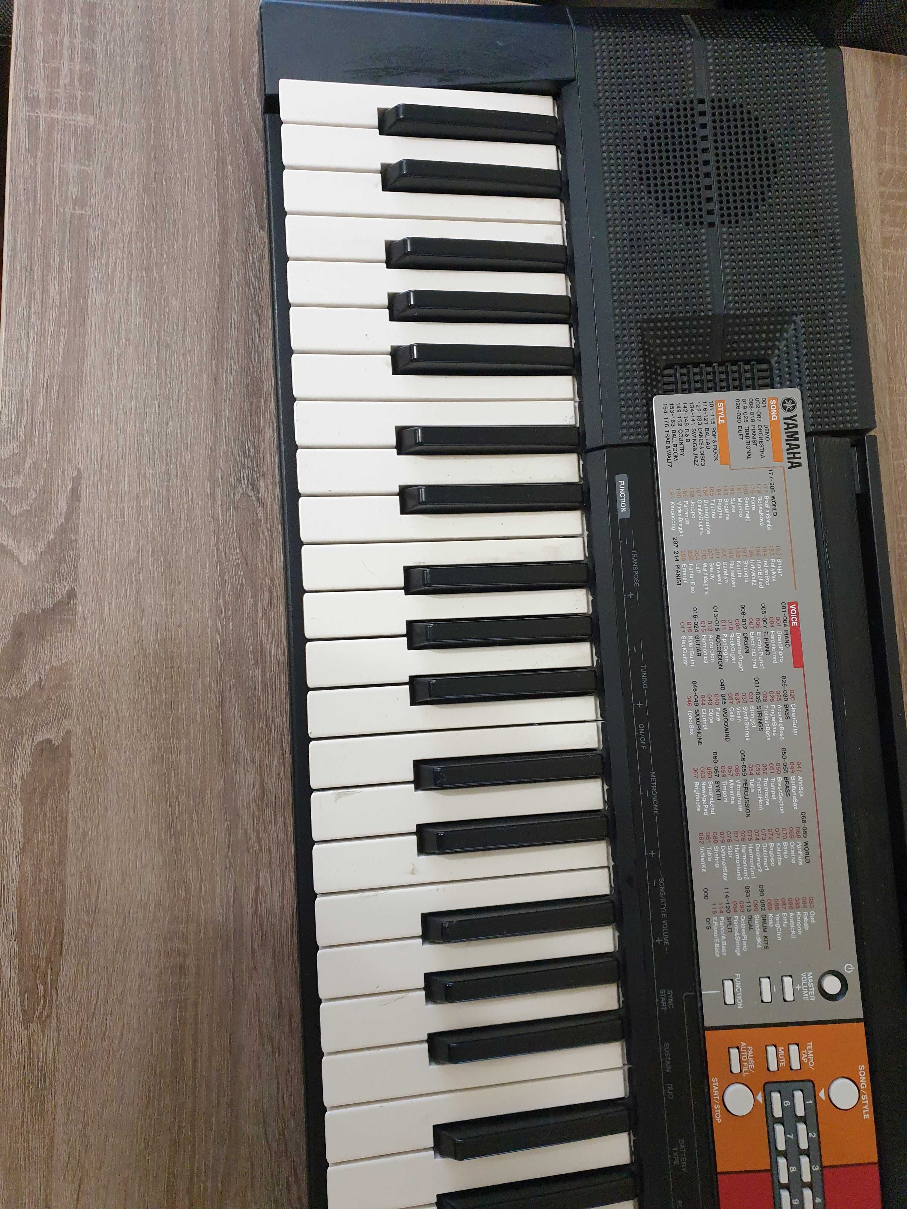 Keyboard Yamaha psr-f50