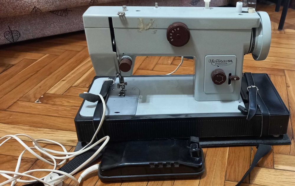 Швейная машинка "Чайка-134 "