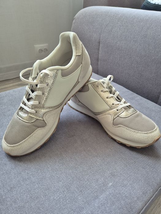 Нові жіночі кросівки KAPPA  розмір 42