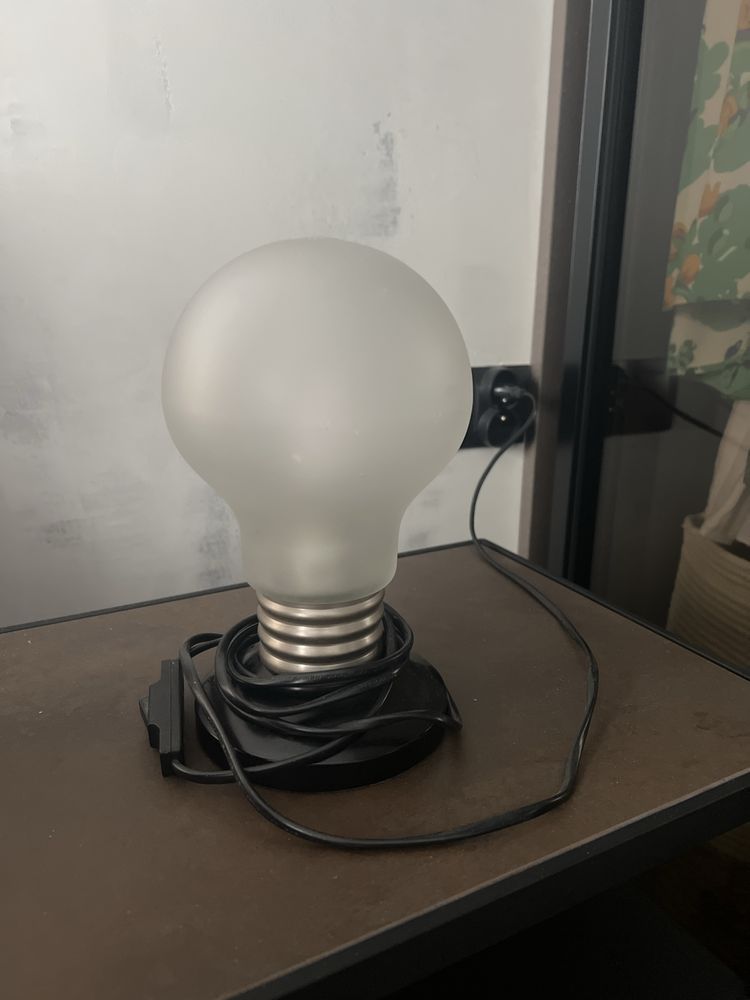 Sprzedem lampke