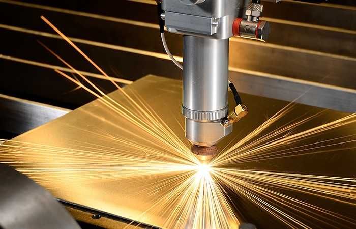 Лазерная резка металла. Лазерна різка