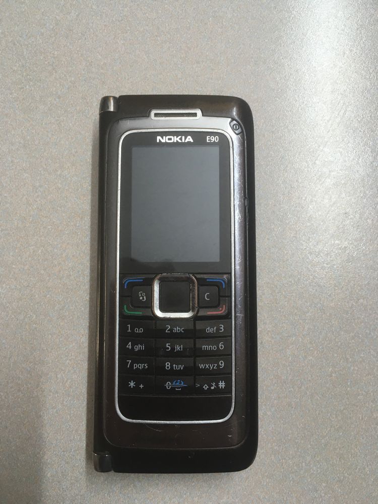 Nokia e90 Шедевр фірми