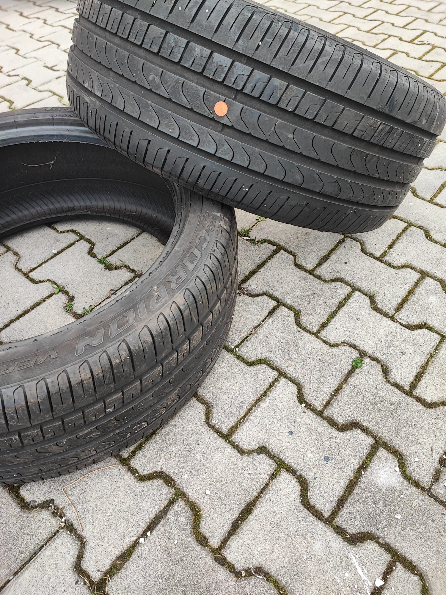 Pirelli 275/40 r21