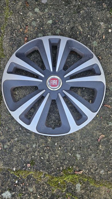 Kołpak Fiat oryginalny 16"
