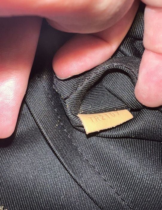 supreme x louis vuitton backpack