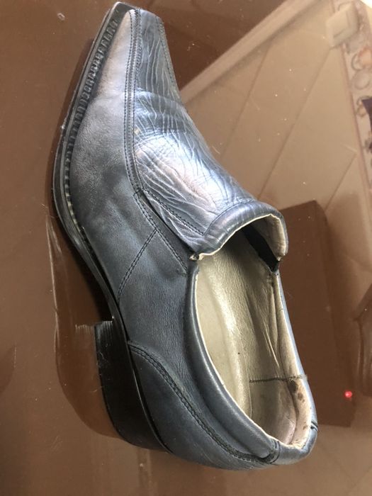 Sapato em bom estado BATA