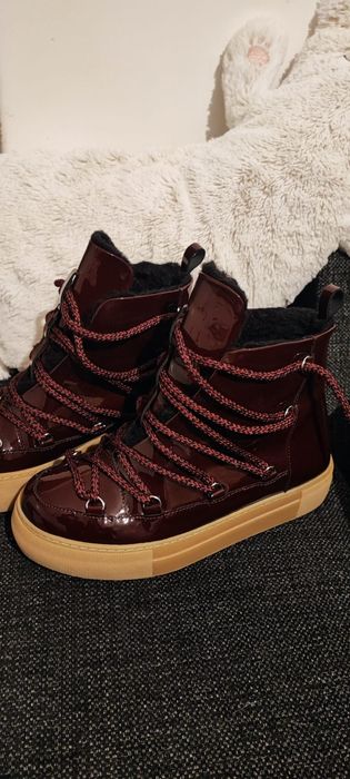 Ботинки зимние натуральная лаковая кожа бренда &Other Stories р.36