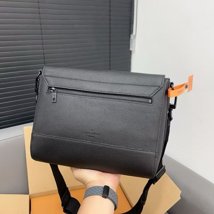 Мужская сумка louis vuitton Мессенджер Louis Vuitton Takeoff барсетка
