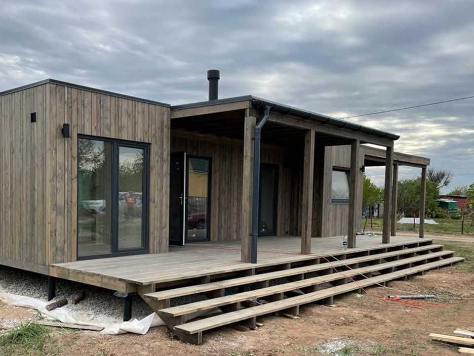 Casa de Madeira, T.3 Bungalow, Pré-Fabricada