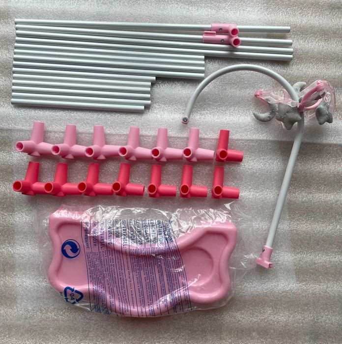 Urocze łóżeczko kojec marki DeCuevas Toys dla lalek do 42 cm–brak elem