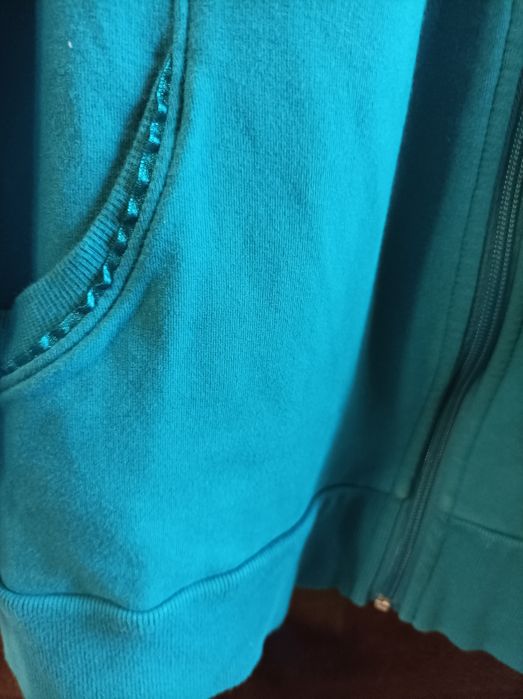 Новая спортивная кофта