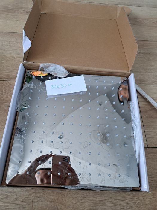 Deszczownica do prysznica kwadratowa srebrna