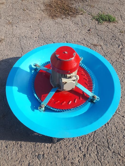 Зволожувач повiтря (увлажнитель воздуха)