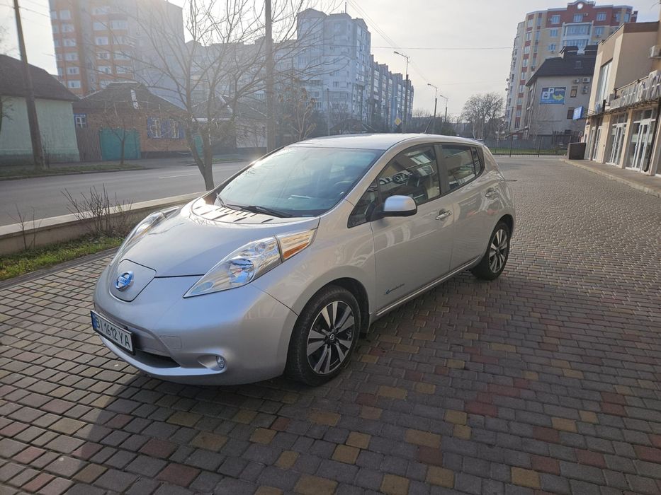 Nissan leaf 30kwt, тепловий насос