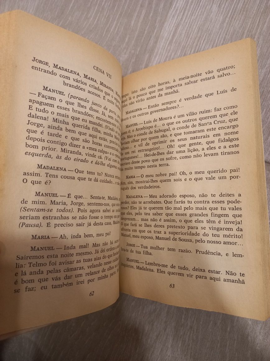 Livro Frei Luís de Sousa - Almeida Garrett - ulisseia