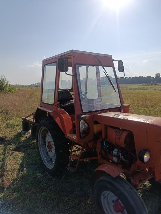 Трактор хтз Т-25