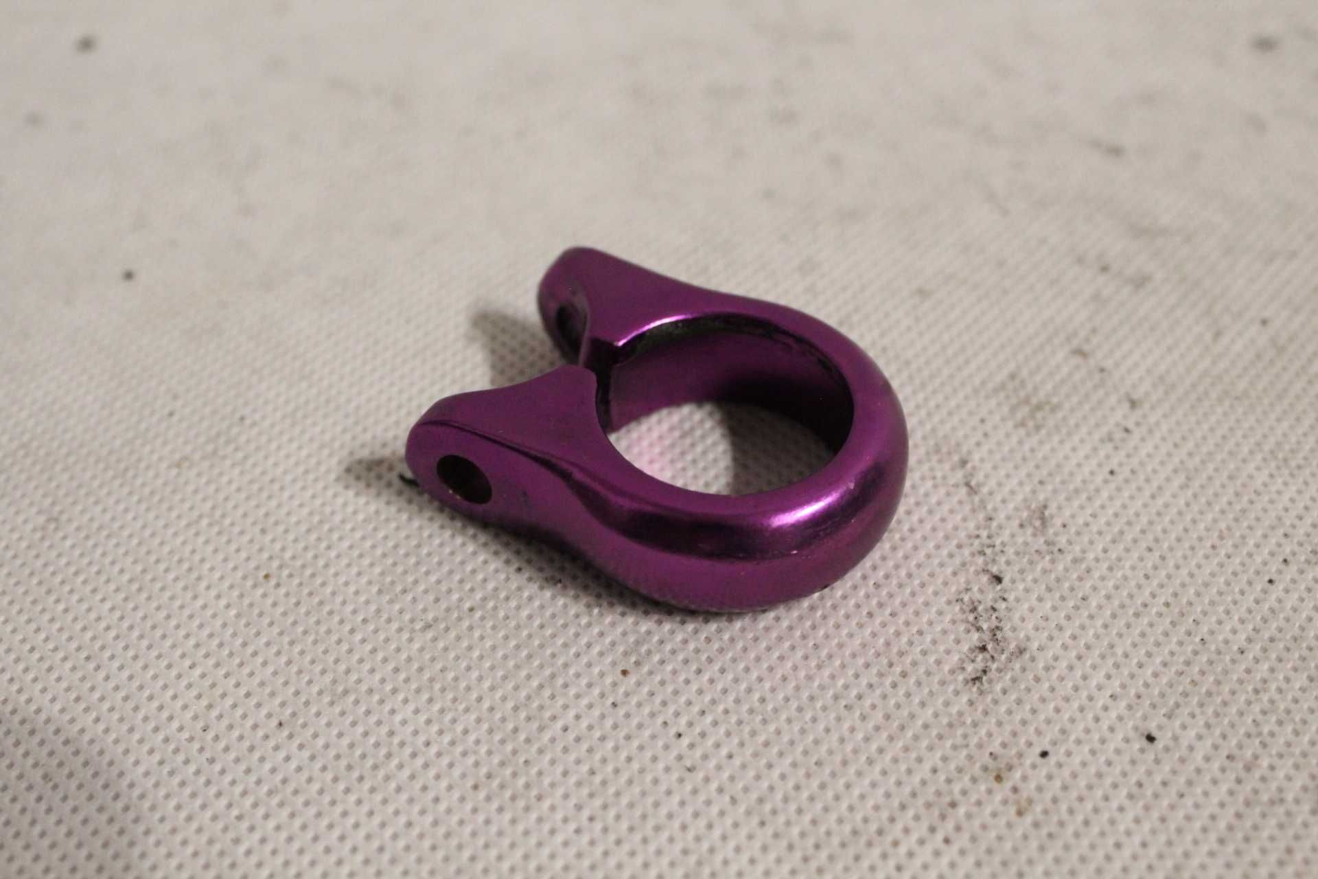 FIOLET obejma sztycy zacisk 28,4 mm PURPLE retro mtb 1124
