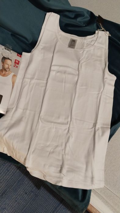 Майка мужская белая townland