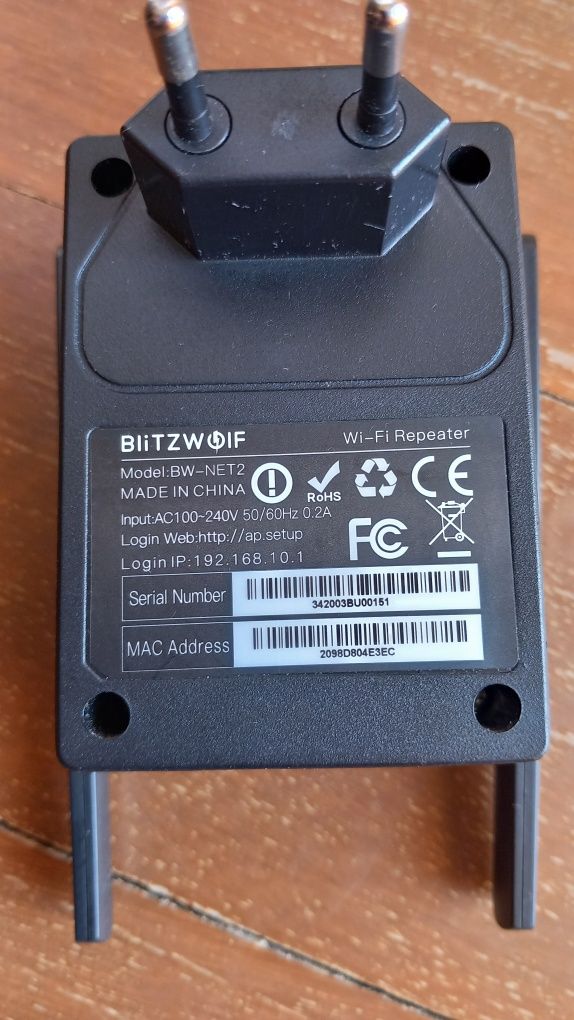 Repetidor / Extensor de sinal de Wifi