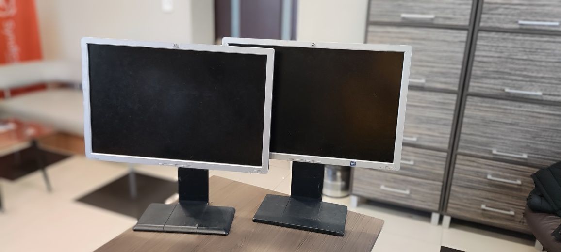 Монітор HP LP2465