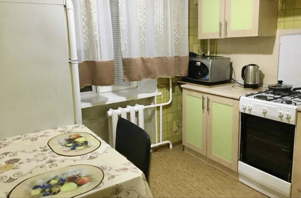 Продаж квартири Виставка!
