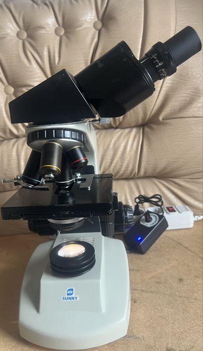 Мікроскоп SUNNY з потужною 12V лед лампою та регулюючим блоком живленн