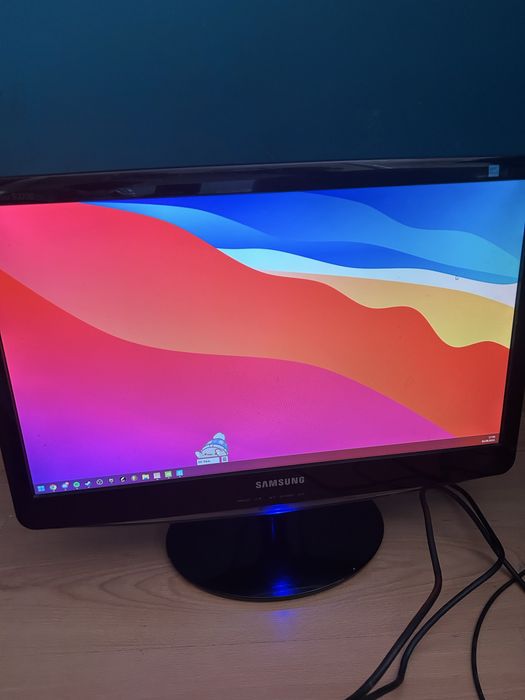 Monitor lcd 21,5