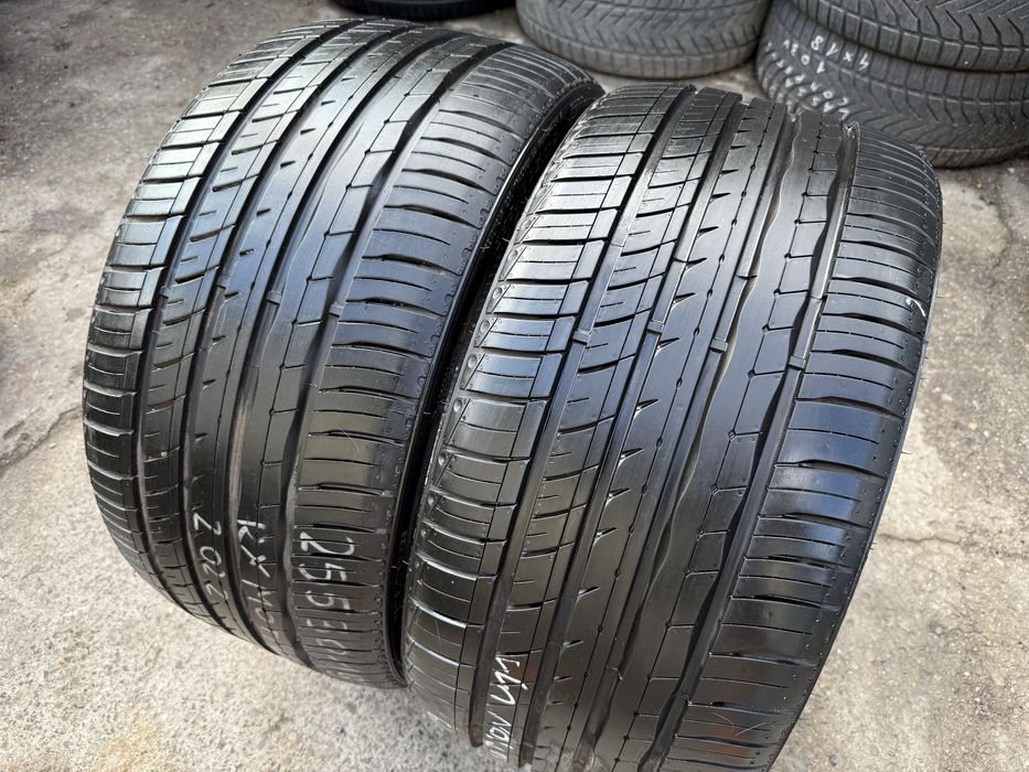 2 opony jak nowe opony letnie 255/30/19 RoadX RX Motion U11