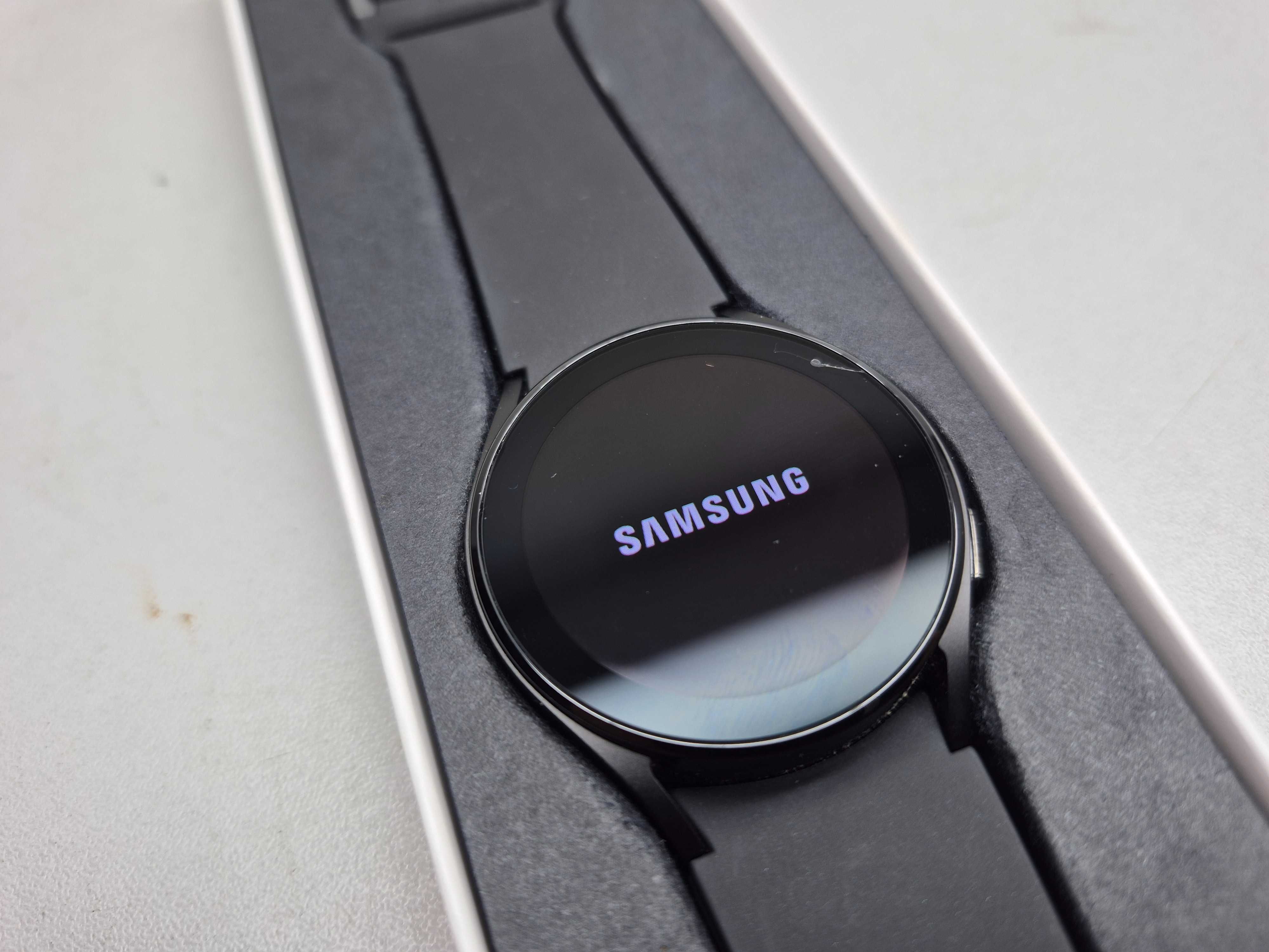 Samsung Galaxy Watch 4 SM-R860; Madej S.C. Igielna Jasło